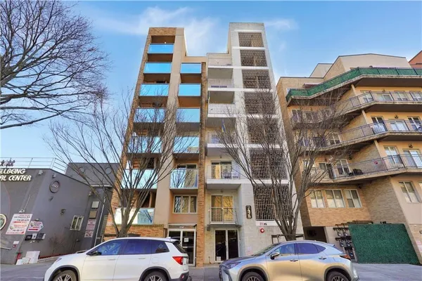$979,000 | 2471 Ocean Avenue, Unit 6A | Madison