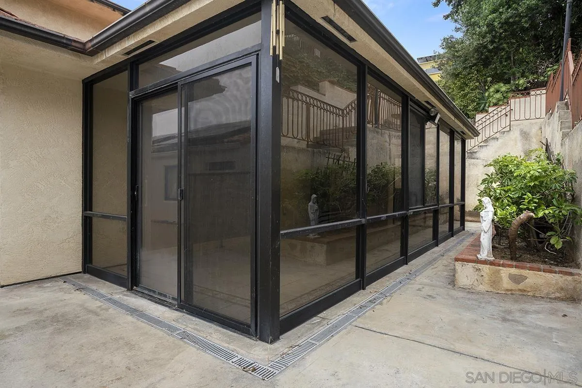 3130 Goldfinch Street San Diego, CA 92103 - Photo 49 of 59 a view of balcony