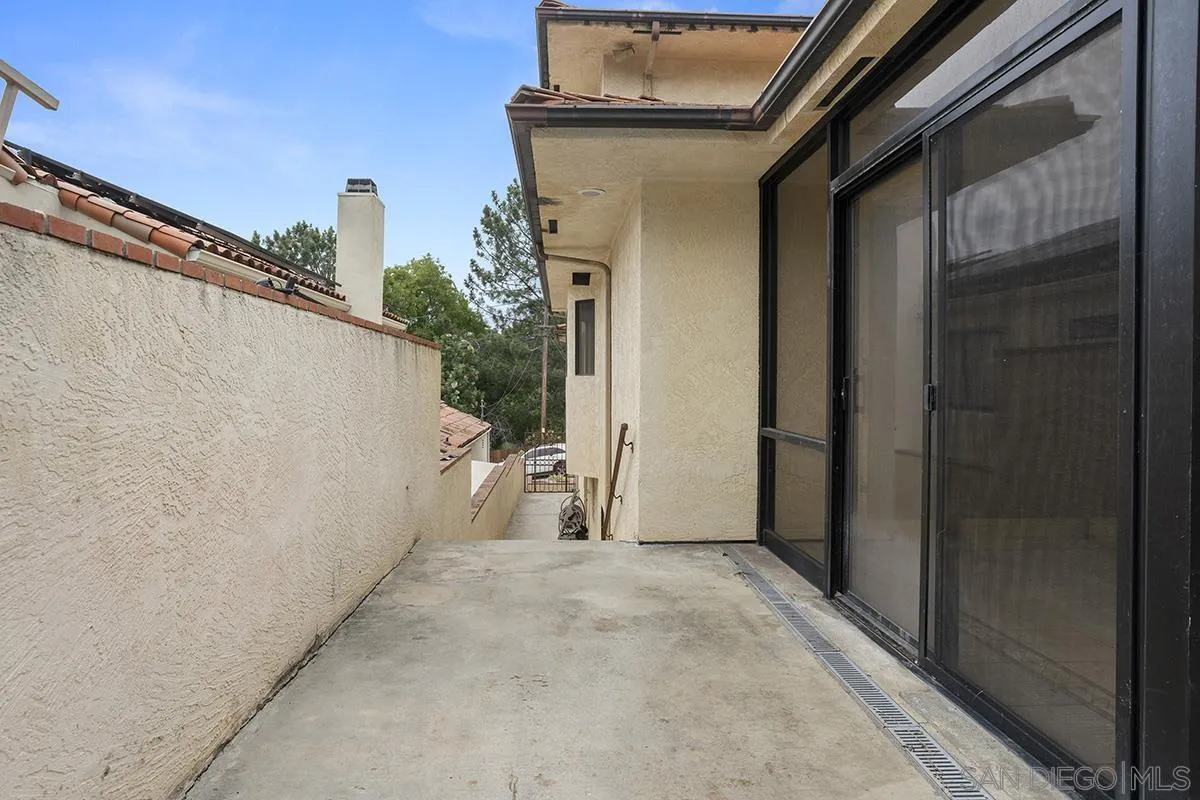 3130 Goldfinch Street San Diego, CA 92103 - Photo 50 of 59 a view of a house with a staircase