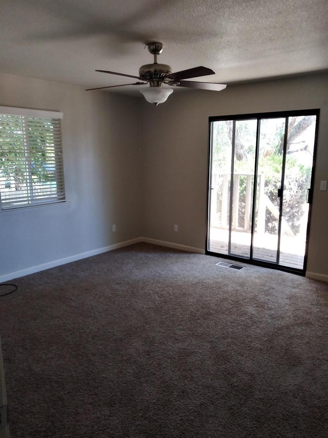 19415 Deane Drive Madera, CA 93638 - Photo 13 of 17