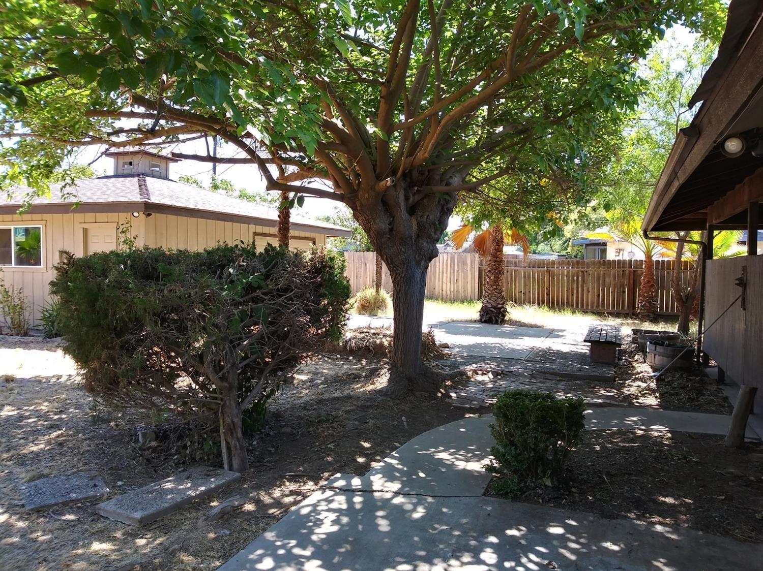 19415 Deane Drive Madera, CA 93638 - Photo 15 of 17