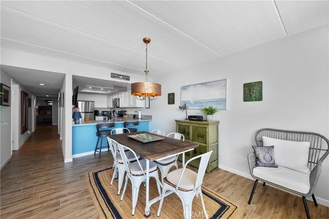 $1,299,990 | 405 Avenida Granada, Unit 212, San Clemente, CA 92672