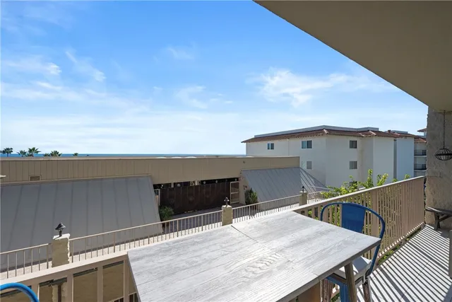 $1,299,990 | 405 Avenida Granada, Unit 212, San Clemente, CA 92672