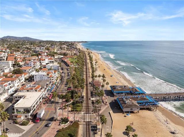 $1,299,990 | 405 Avenida Granada, Unit 212, San Clemente, CA 92672