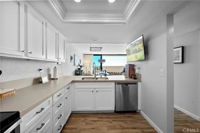 $1,299,990 | 405 Avenida Granada, Unit 212, San Clemente, CA 92672