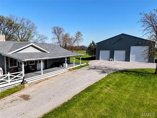 $564,900 | 55272 Buffalo Lane, New London, MO 63459