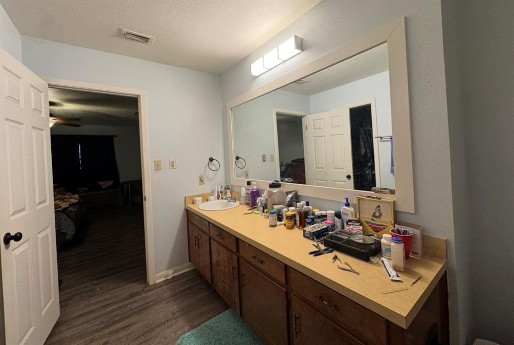 817 South Bell Street Hamilton, TX 76531 - Photo 14 of 25