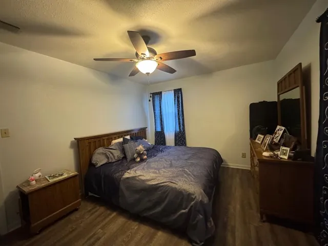 $220,000 | 817 South Bell Street, Hamilton, TX 76531