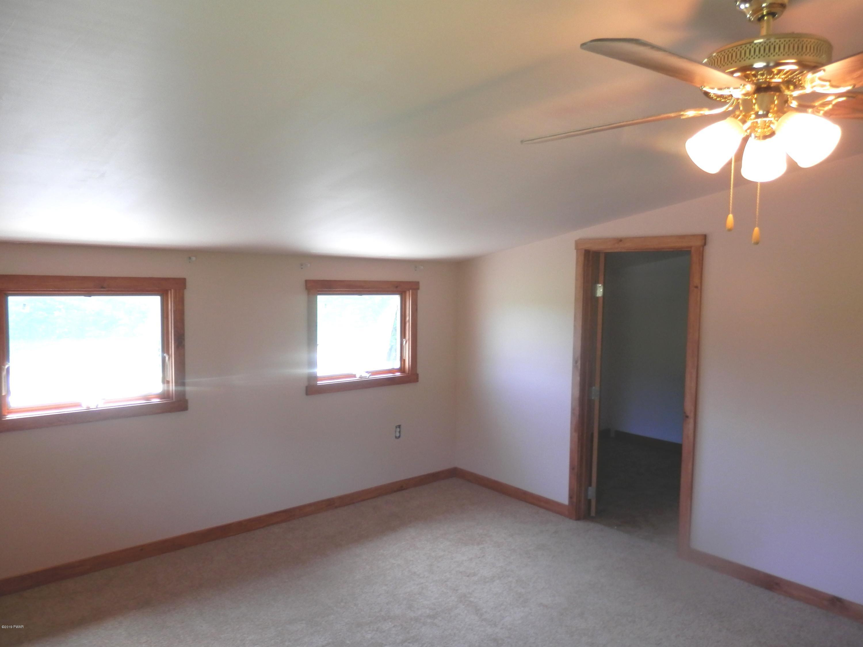 182 Cribbs Road Pleasant Mount, PA 18453 - Photo 18 of 39 P6070106