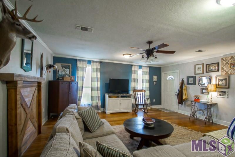 12926 Devall Road Central, LA 70818 - Photo 4 of 24