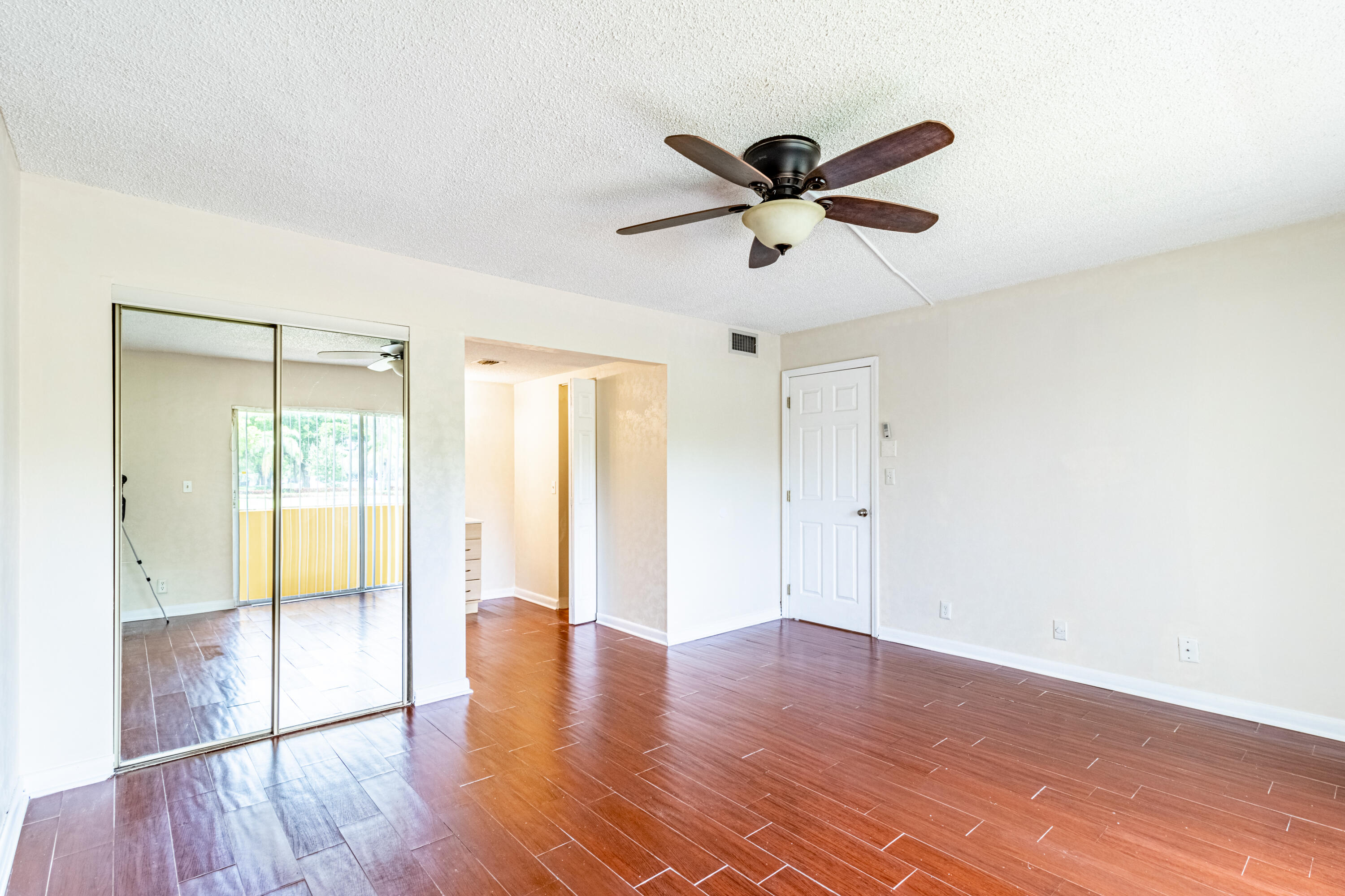3905 North Nob Hill Road, Unit 103 Sunrise, FL 33351 - Photo 13 of 27 Master Bedroom