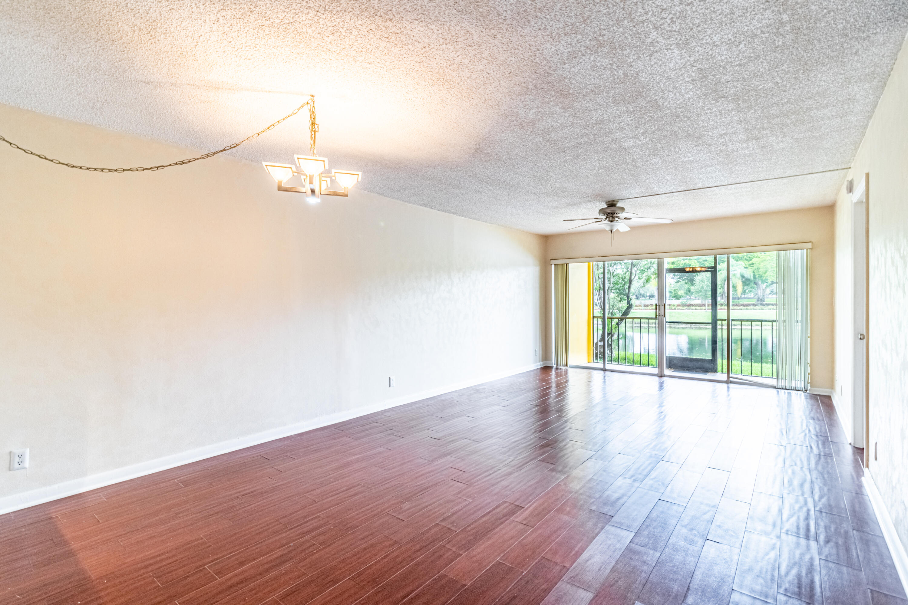 3905 North Nob Hill Road, Unit 103 Sunrise, FL 33351 - Photo 5 of 27 Dining Room/Living Room Area