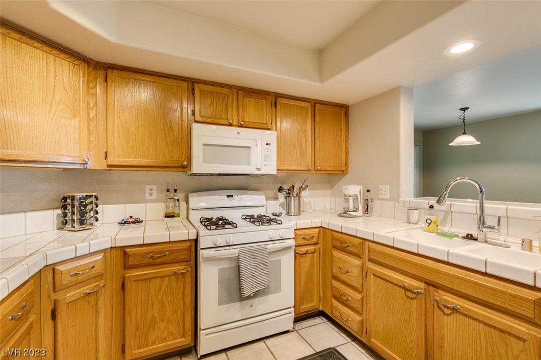 7950 West Flamingo Road, Unit 1012 Las Vegas, NV 89147 - Photo 25 of 41