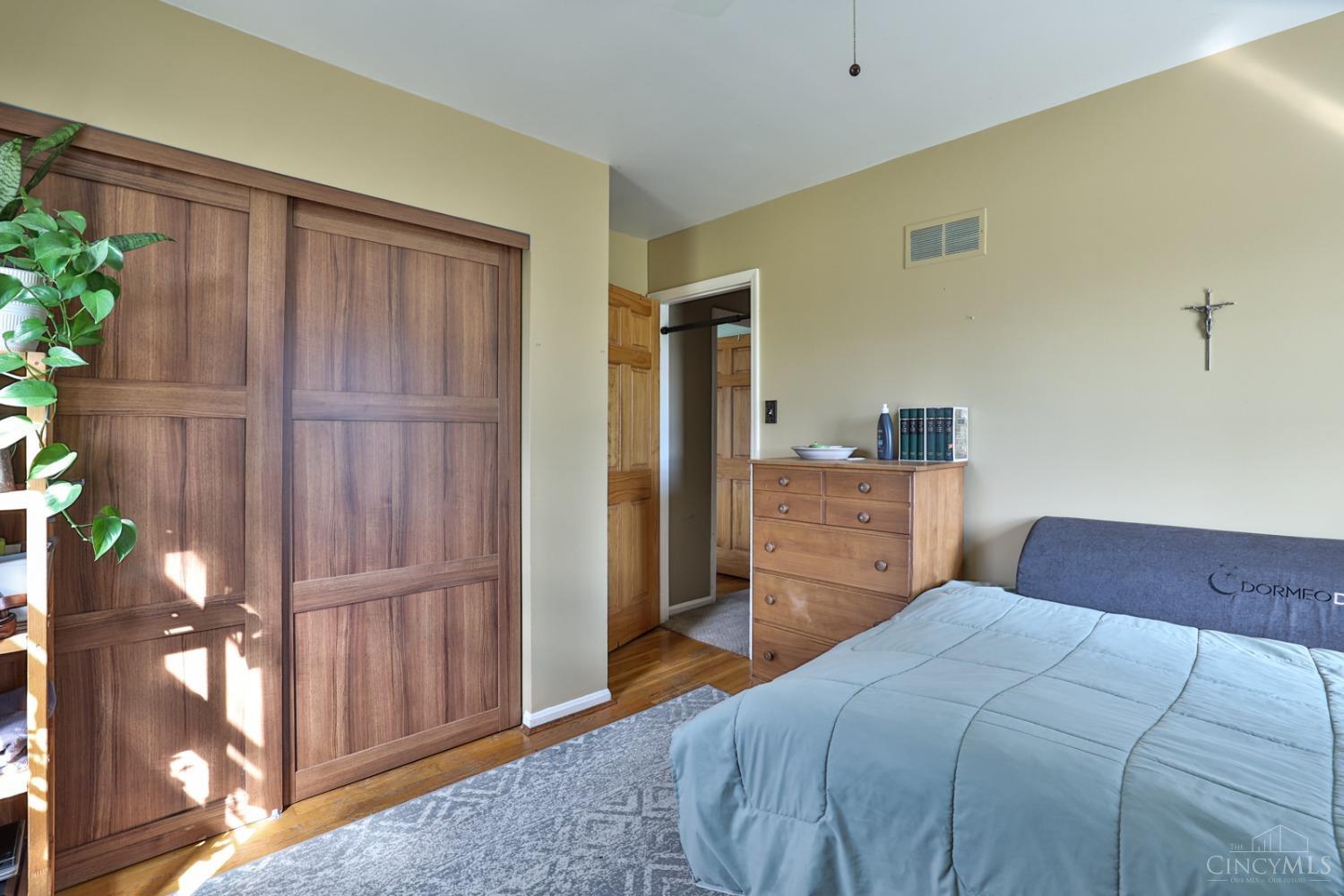 2683 Ebenezer Road Cincinnati, OH 45233 - Photo 29 of 51
