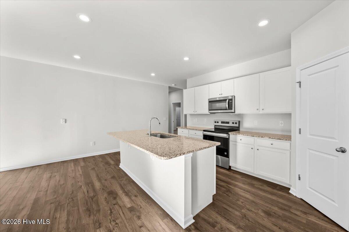 266 Happy Trail Road Aberdeen, NC 28315 - Photo 15 of 34 Fay_Taiz_Embark_38 (15)