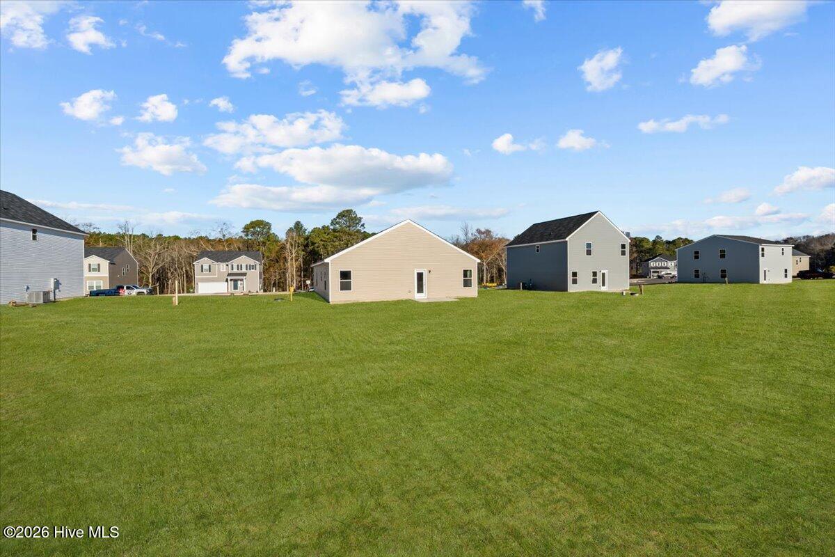 266 Happy Trail Road Aberdeen, NC 28315 - Photo 6 of 34 Fay_Taiz_Embark_38 (6)