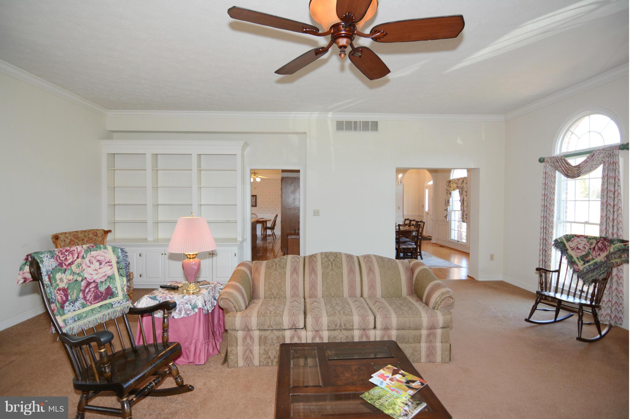 3 Poplar Point Road Edgewater, MD 21037 - Photo 13 of 30 Decorator Neutral Paint / Carpeting Throughout