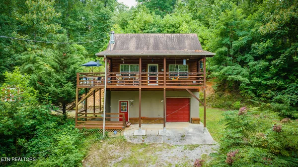 $499,990 | 1121 Turkey Ridge Way, Seymour, TN 37865