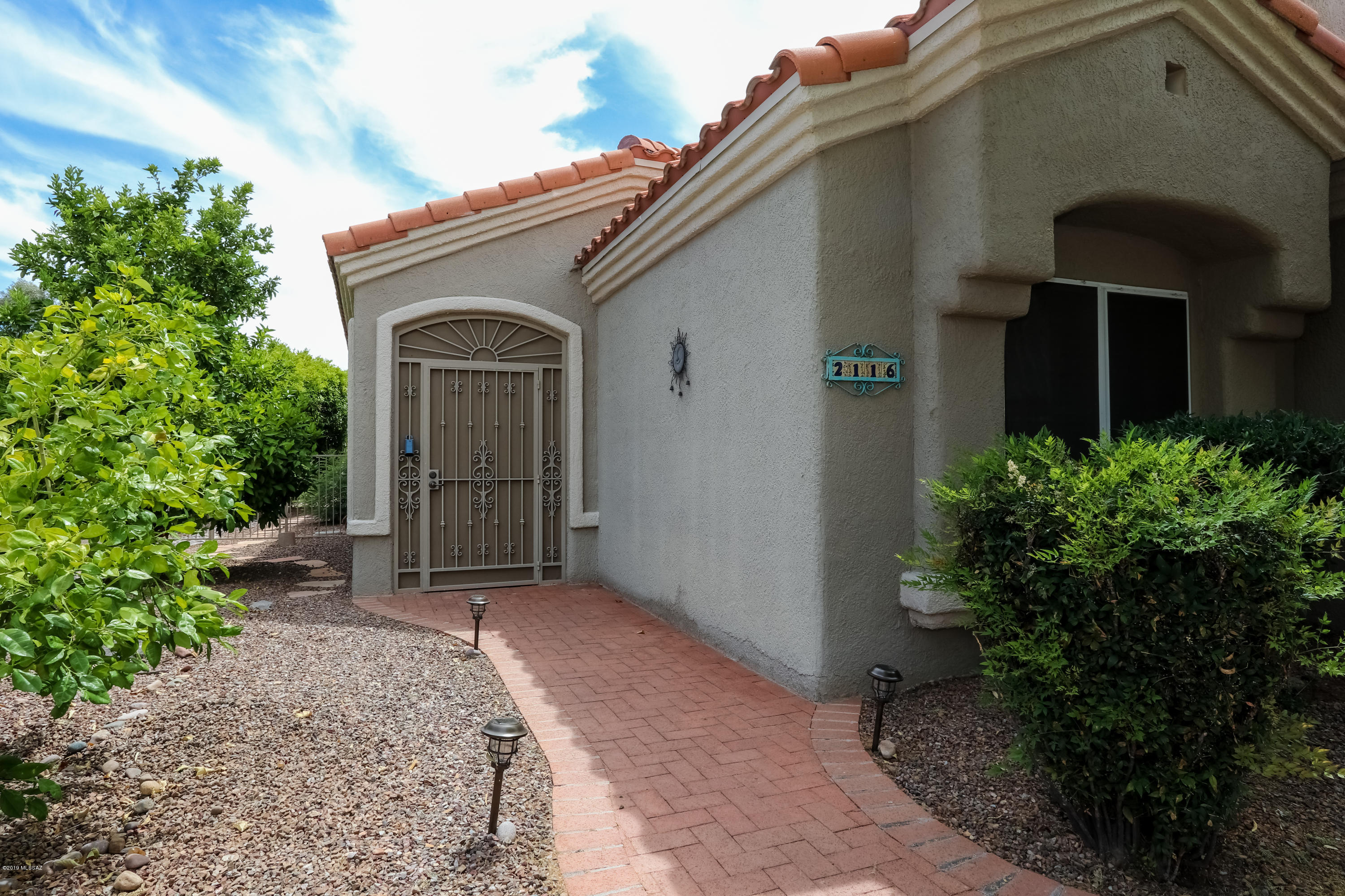 2116 East Ruellia Drive Tucson, AZ 85755 - Photo 2 of 42