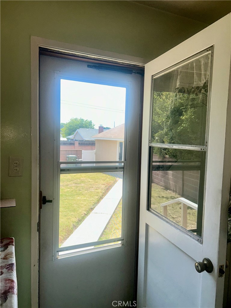 15712 Lambert Road Whittier, CA 90604 - Photo 7 of 18 Back door