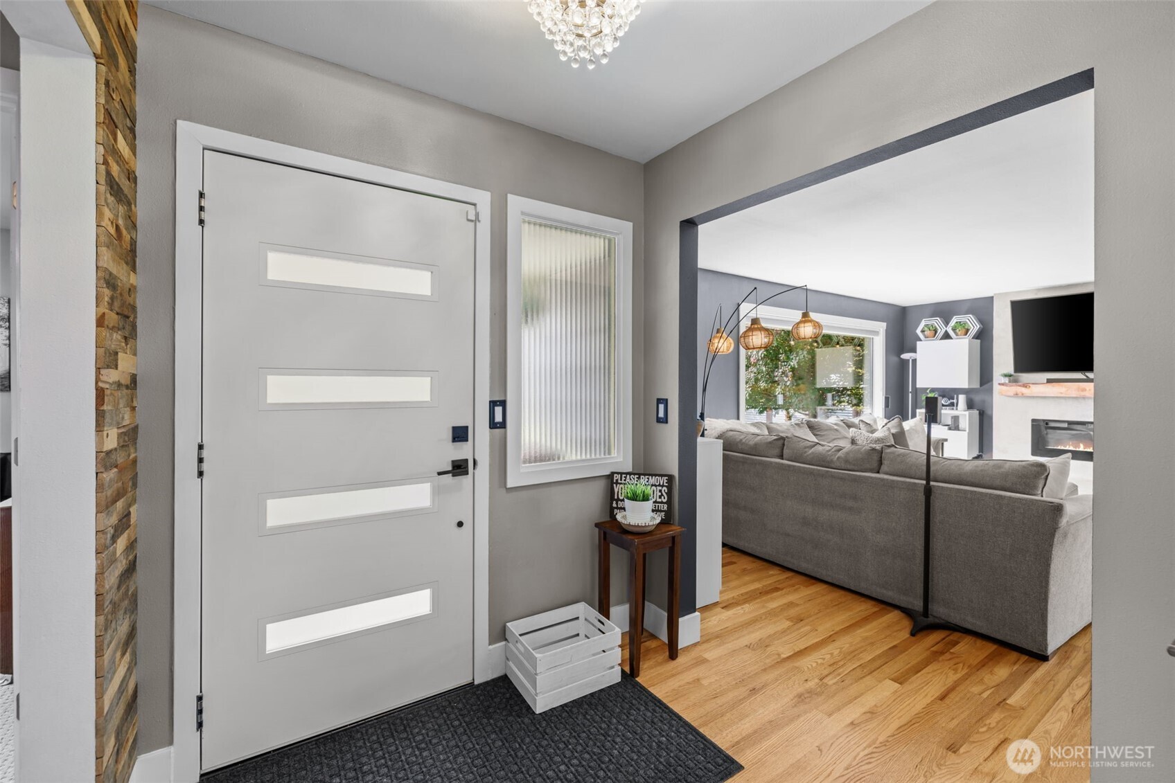 411 58th Street Southeast Everett, WA 98203 - Photo 6 of 24