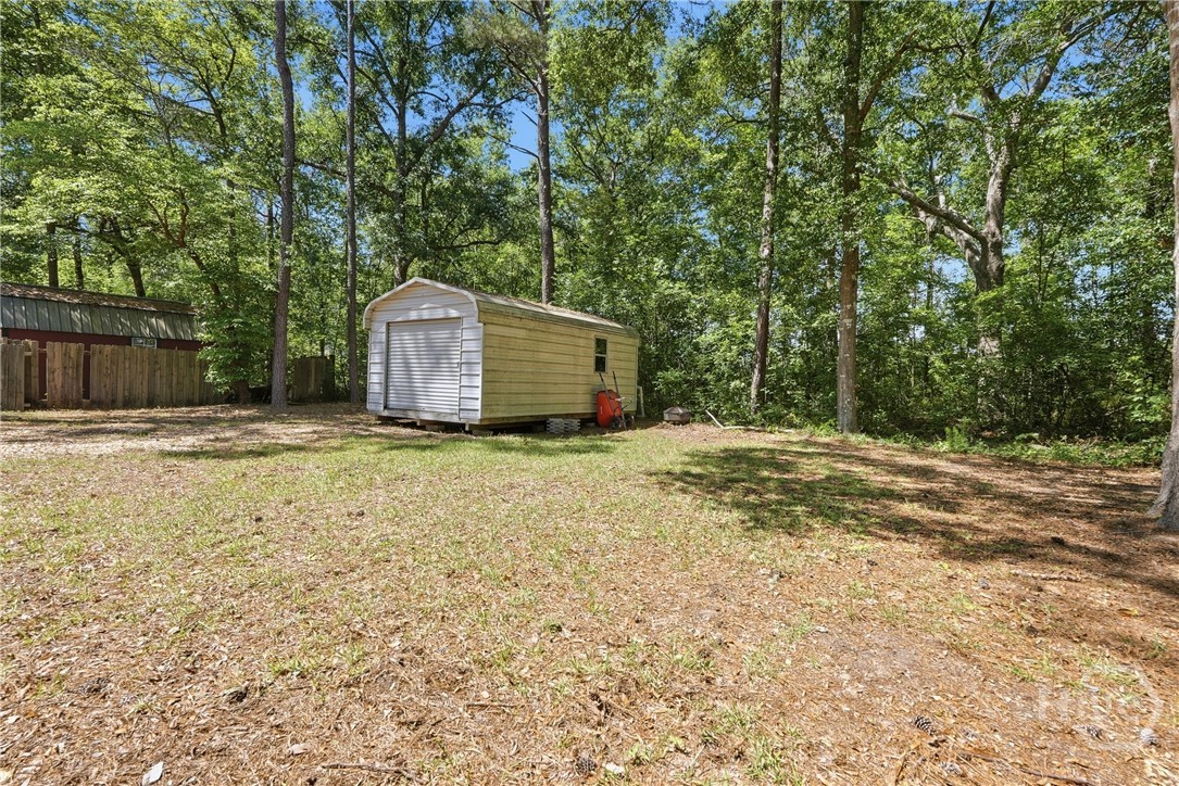 1014 Ash St Extension Springfield, GA 31329 - Photo 23 of 26 Shed in backyard