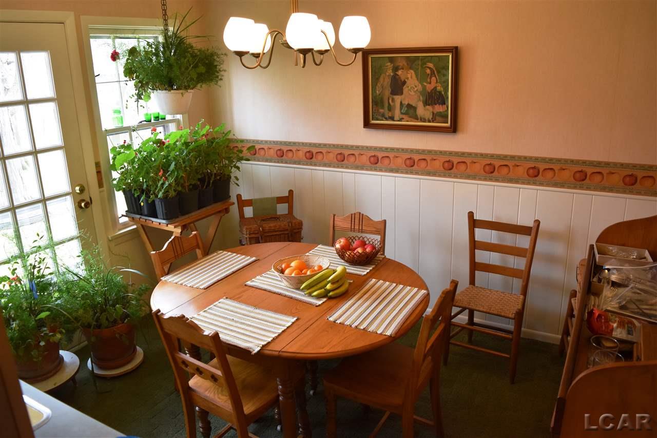 1365 Trenton Road Adrian, MI 49221 - Photo 11 of 41 Breakfast Room
