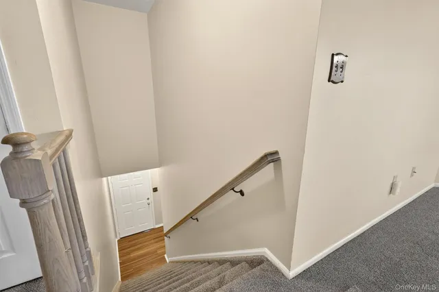 $310,000 | 307 Gazebo Court, New Windsor, NY 12553