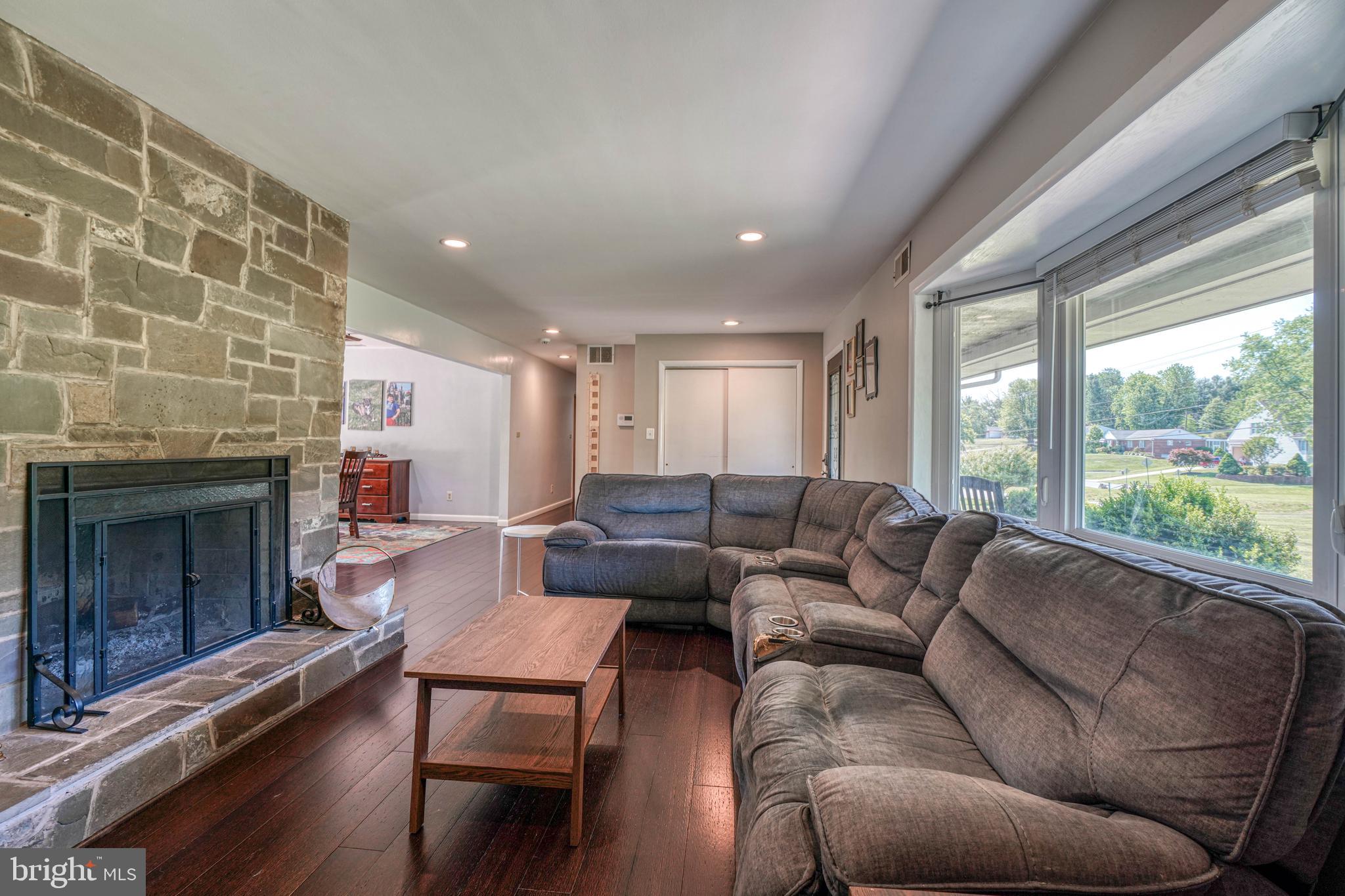 4916 Forge Road Perry Hall, MD 21128 - Photo 6 of 40