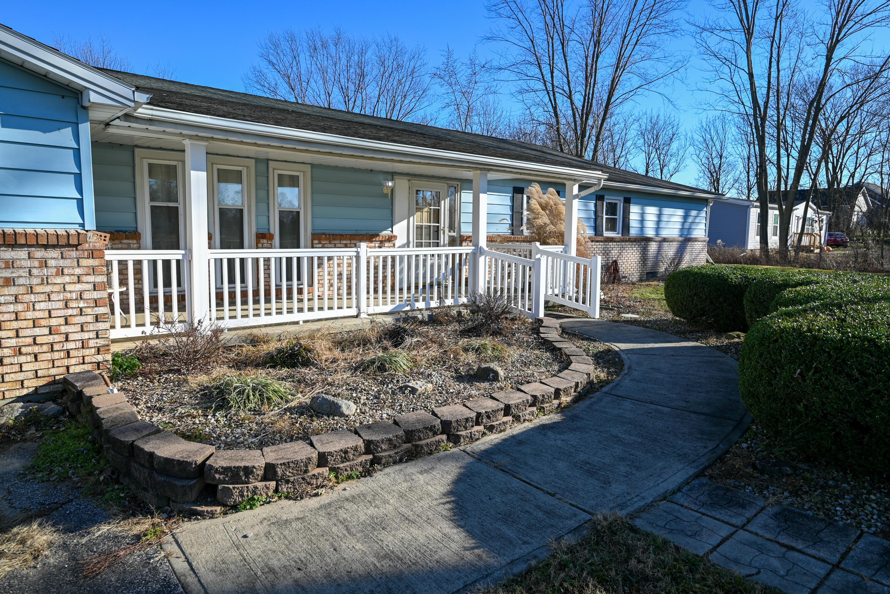 1420 Crissinger Road Marion, OH 43302 - Photo 5 of 73 2