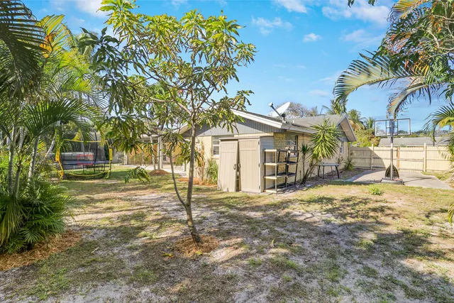 $599,900 | 320 Fern Street, Jupiter, FL 33458