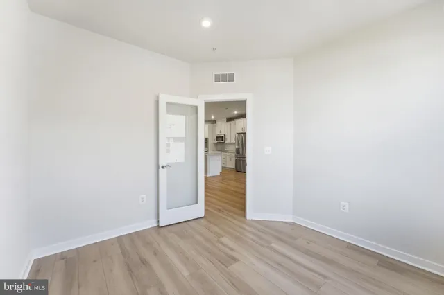 $3,450 | 2136 Glacier Road, Herndon, VA 20170