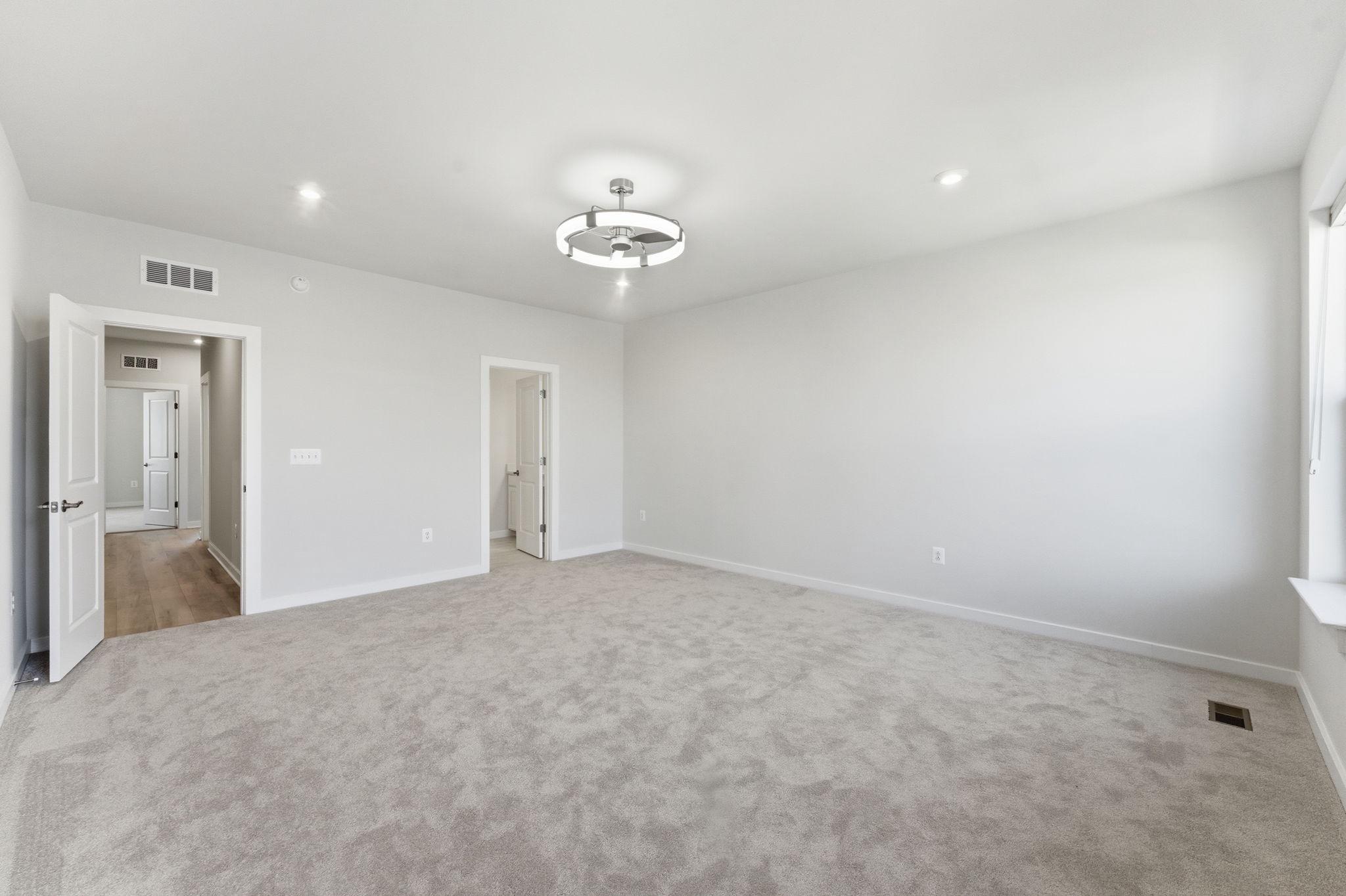 2136 Glacier Road Herndon, VA 20170 - Photo 23 of 79 Primary Bedroom