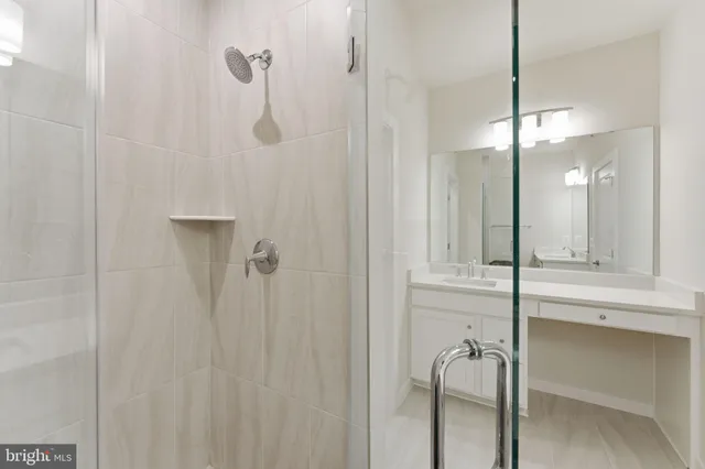 $3,450 | 2136 Glacier Road, Herndon, VA 20170