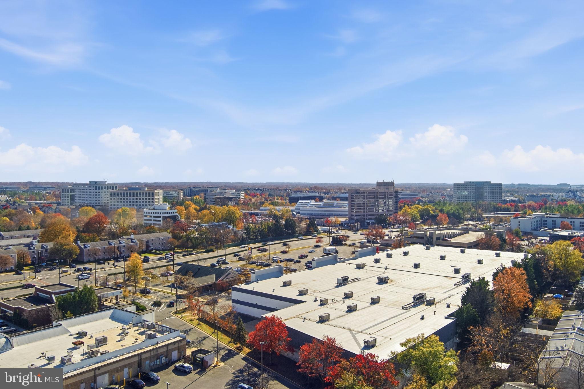 2136 Glacier Road Herndon, VA 20170 - Photo 47 of 79 an aerial view of a city