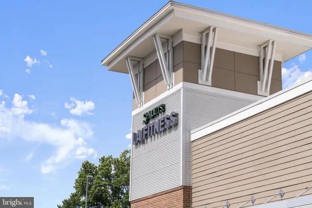 $3,450 | 2136 Glacier Road, Herndon, VA 20170