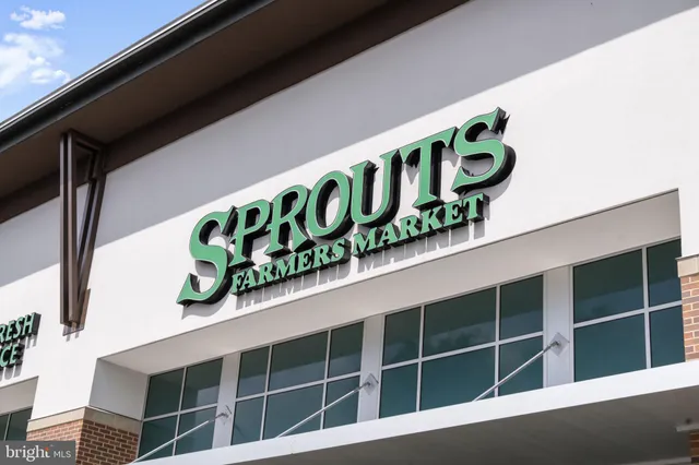 $3,450 | 2136 Glacier Road, Herndon, VA 20170