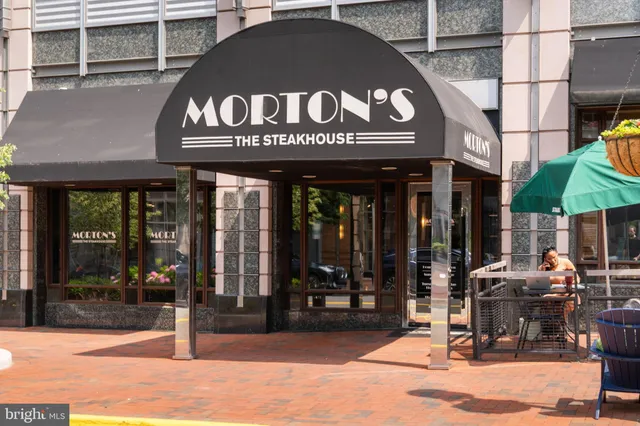 $3,450 | 2136 Glacier Road, Herndon, VA 20170