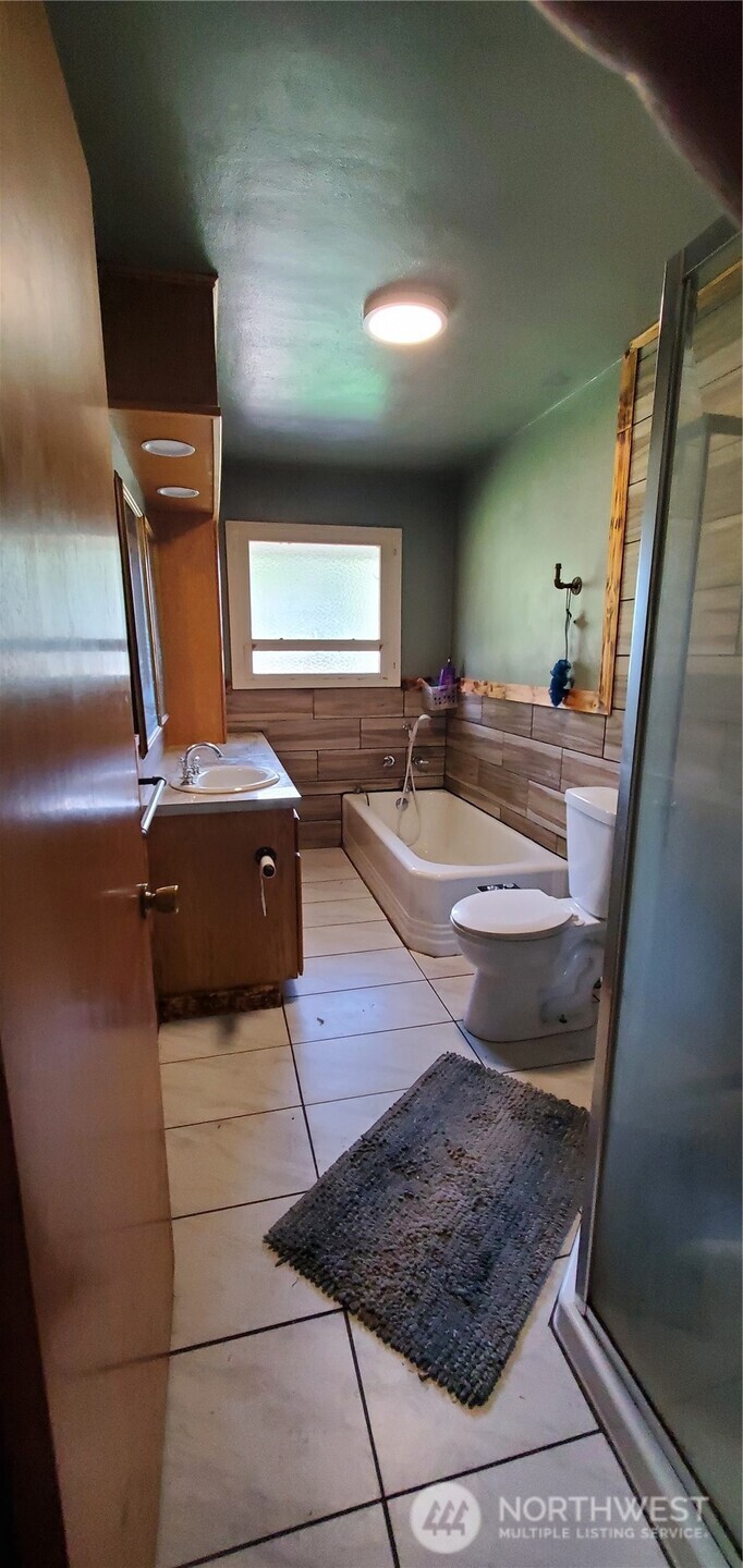 7016 Harrison Road Aberdeen, WA 98520 - Photo 7 of 27 Gallery Image 7