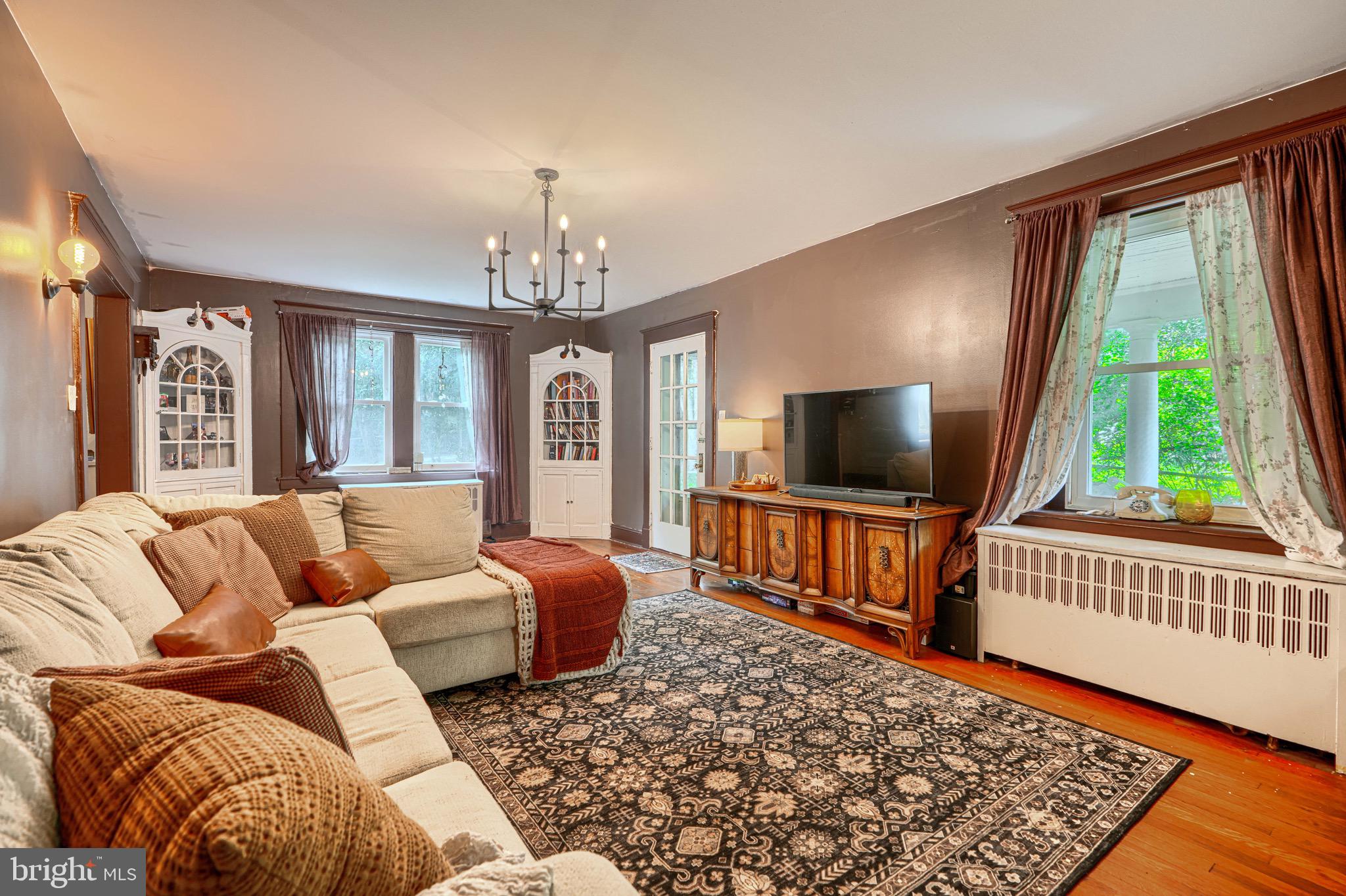 4606 Cedar Garden Road Baltimore, MD 21229 - Photo 17 of 46