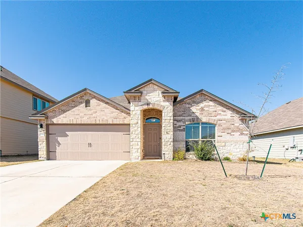 $1,800 | 2353 Aylesbury Drive, Copperas Cove, TX 76522