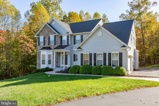 $799,800 | 425 Gentle Breeze Circle, Fredericksburg, VA 22406