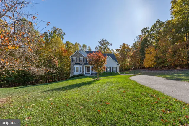 $799,800 | 425 Gentle Breeze Circle, Fredericksburg, VA 22406