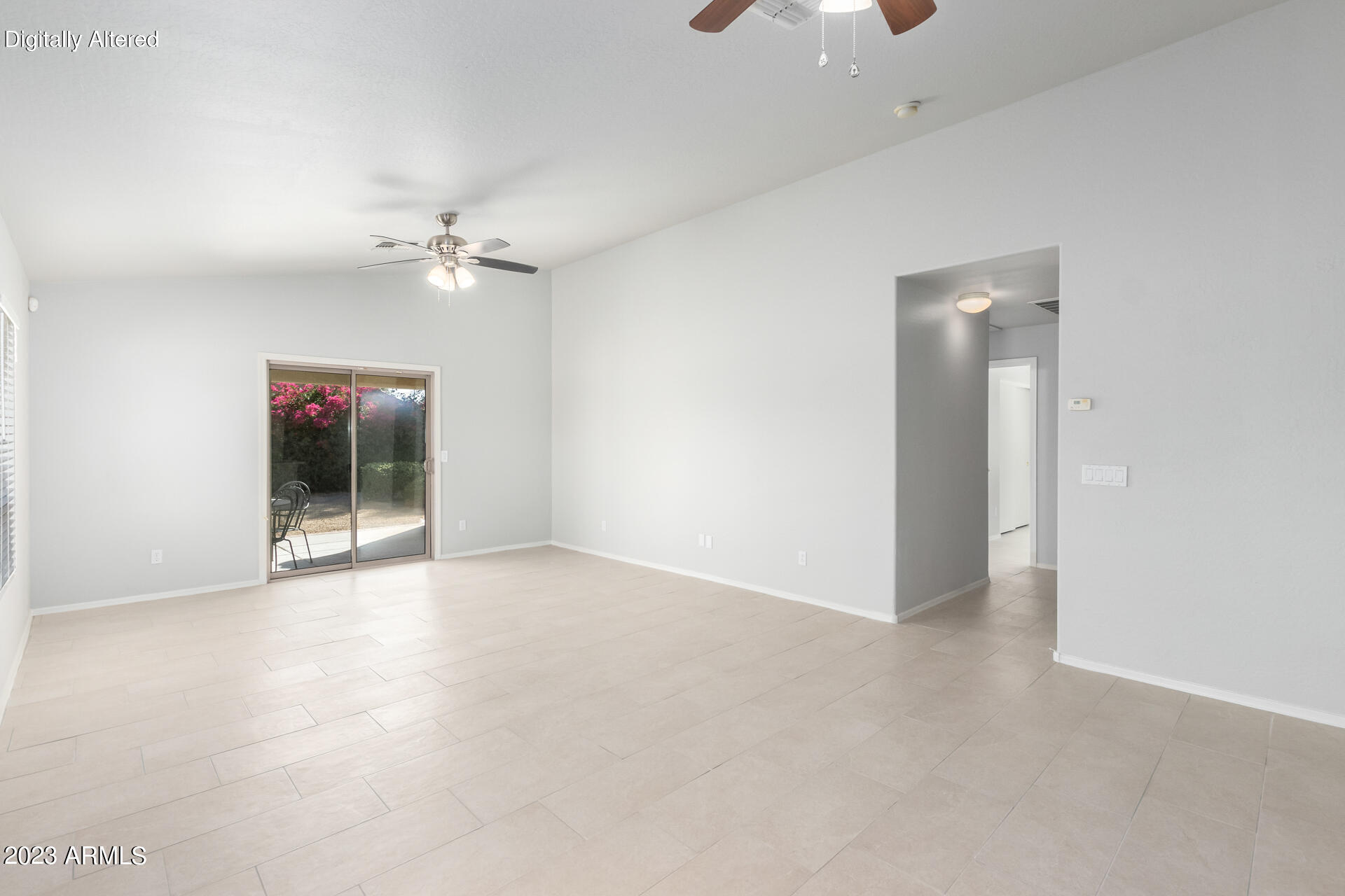17715 West Redfield Road Surprise, AZ 85388 - Photo 8 of 33