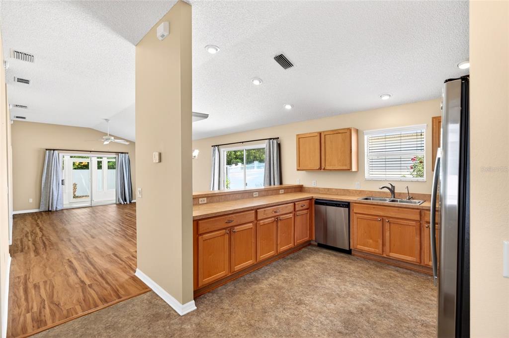 430 Calvert Terrace The Villages, FL 32162 - Photo 2 of 19
