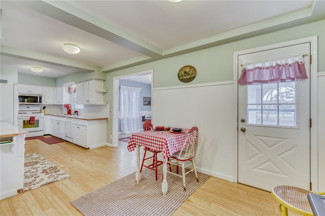 133 Collamer Road Parma, NY 14468 - Photo 15 of 42