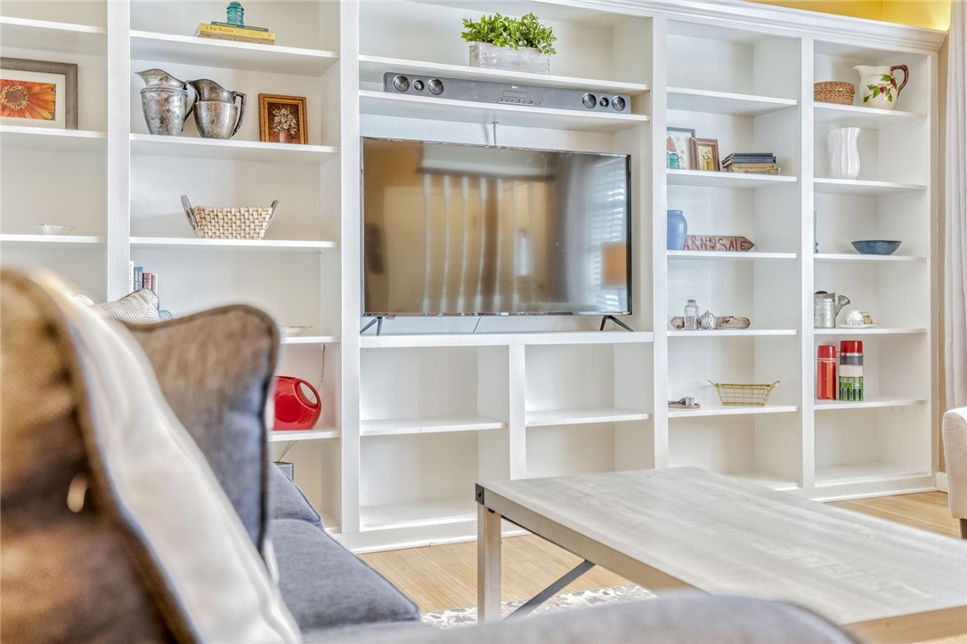 133 Collamer Road Parma, NY 14468 - Photo 3 of 42