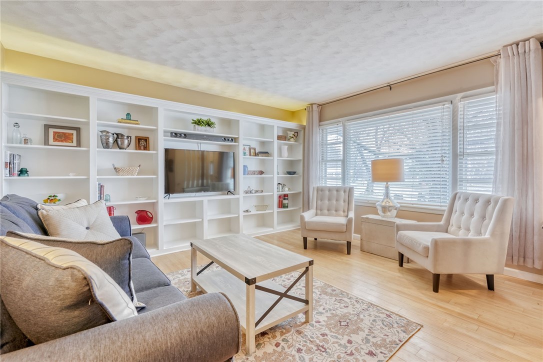 133 Collamer Road Parma, NY 14468 - Photo 4 of 42