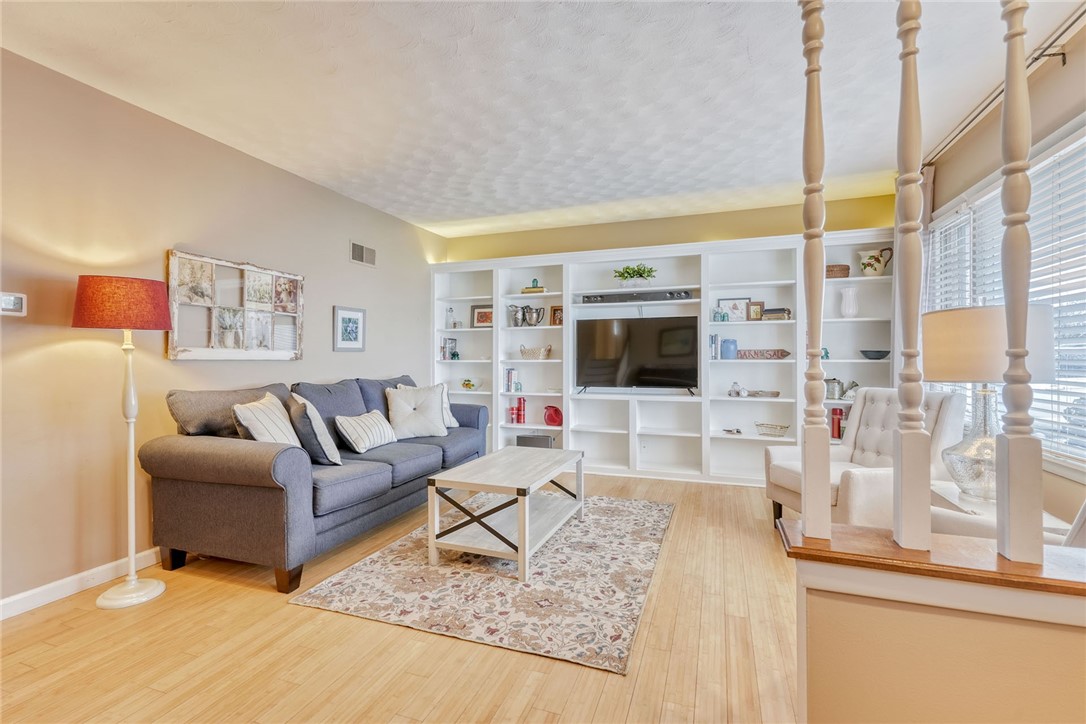 133 Collamer Road Parma, NY 14468 - Photo 5 of 42