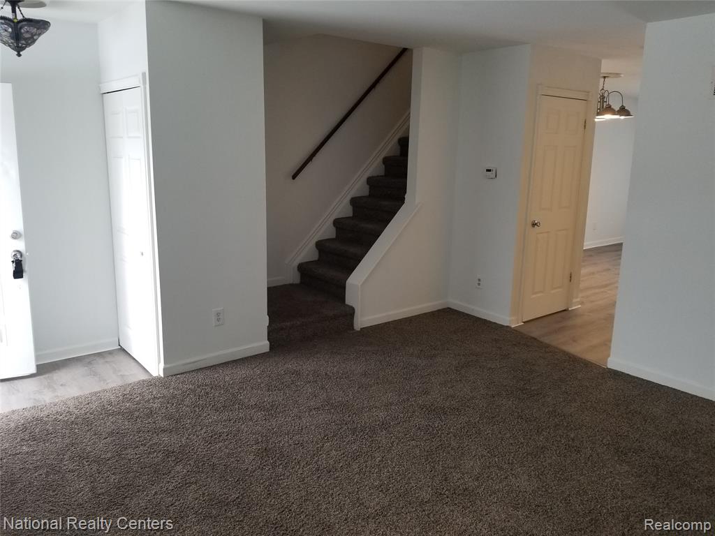 15175 Raphael Terrace Warren, MI 48088 - Photo 5 of 20